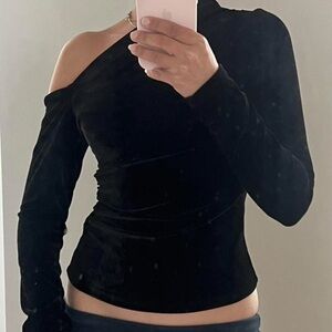Mango ASYMMETRIC Black Off-Shoulder Top